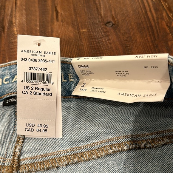 NWT american eagle straight leg mom jeans - Picture 4 of 4